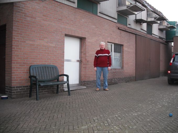 Duivenliefhebber en keizer  kampioen Johny Dhaes uit Erondegem

Contact bij Johny
**********************
D'haes Johny
Hoogstr 79
9042 Erondegem
053/801910
0477/319521
johny.dhaes@telenet.be 
  ***************************
